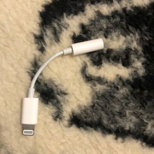 iPhone 3.5mm adapter